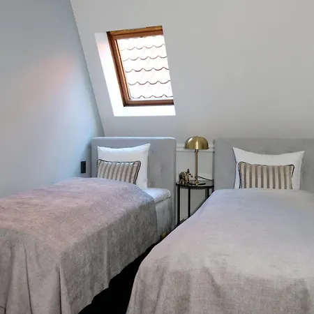 5 Bedroom Two Floor 160 M2 Penthouse Reval