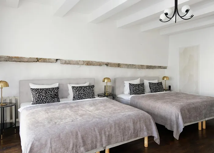 5 Bedroom Two Floor 160 M2 Penthouse Apartament *