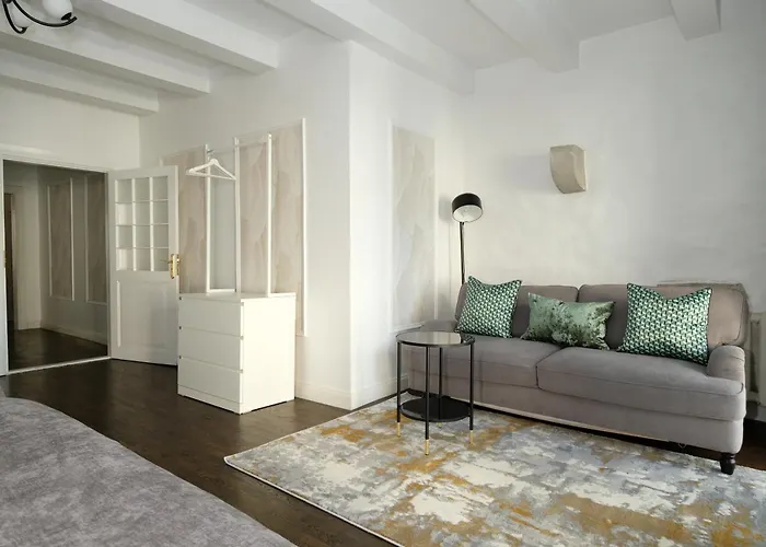 5 Bedroom Two Floor 160 M2 Penthouse Apartament *