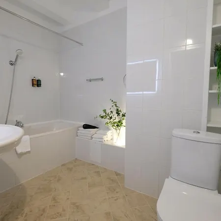 5 Bedroom Two Floor 160 M2 Penthouse 탈린